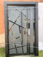 Glass & Aluminum Doors